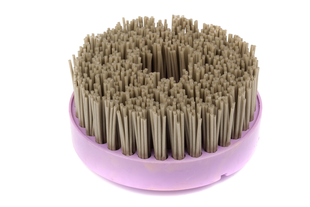 DIAMOND ROUND BRUSH 120mm GRIT 700 M5/8 RESINED